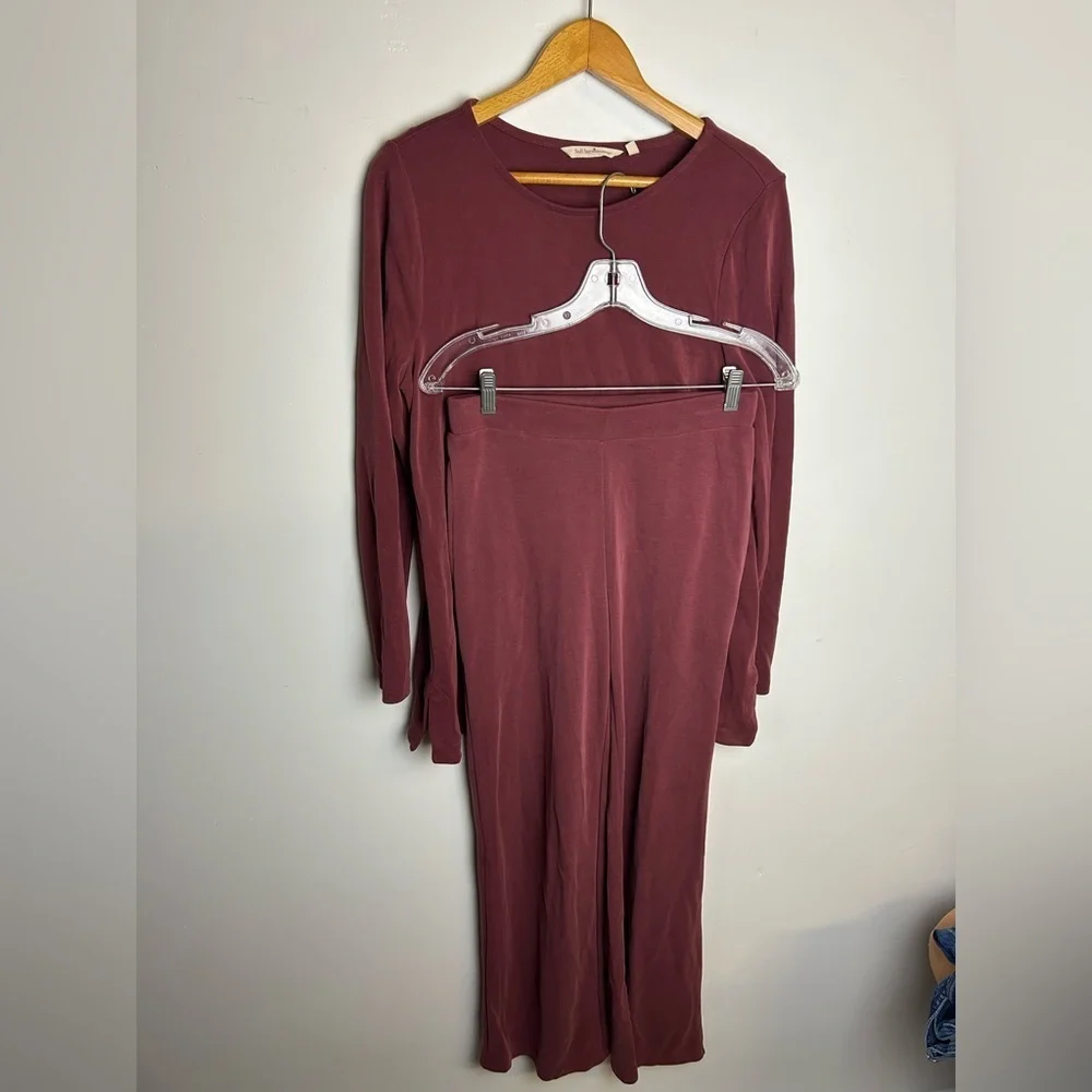 Soft‎ surroundings Burgundy outfit set Pants XS  Top S Old Money Comfortable